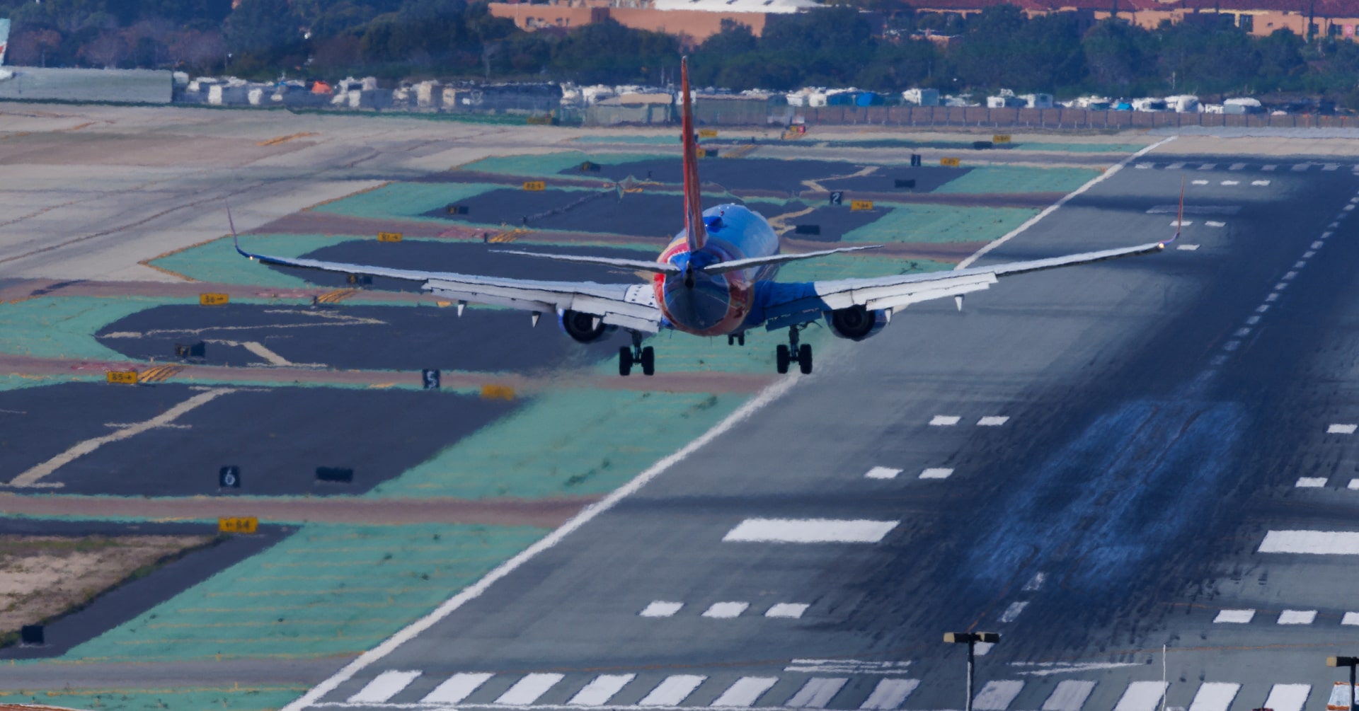 Archer Aviation Reports Wider EPS Loss in Q4 Earnings