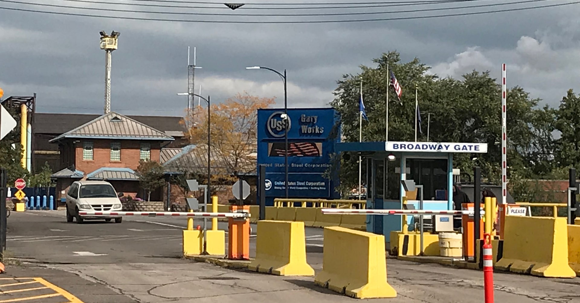 Musk's xAI to Buy Back $3B in Bonds Ahead of SpaceX IPO