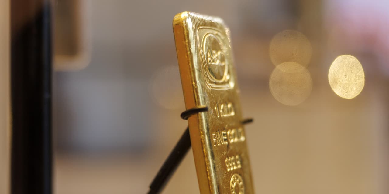 "Why Struggling Gold Might Be Poised for a Recovery"