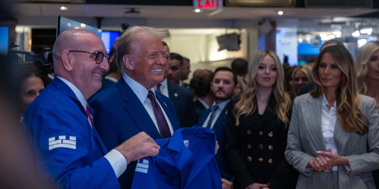 In the Twitter War, This Approach Provides Potential Benefits