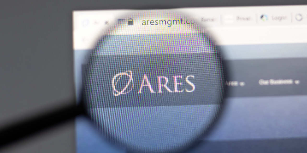 Ares Management to Acquire Whitestone REIT in $1.7 Billion Transaction