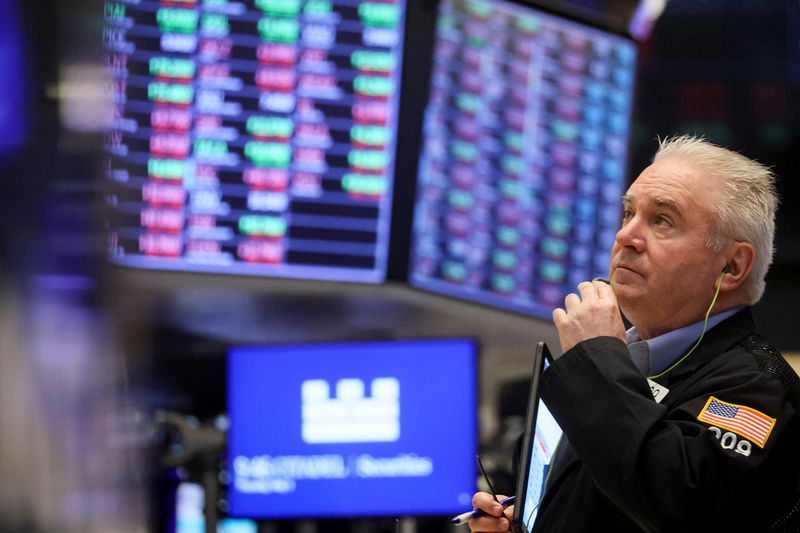 FedEx Earnings Beat Expectations Amid Spin-Off Optimism