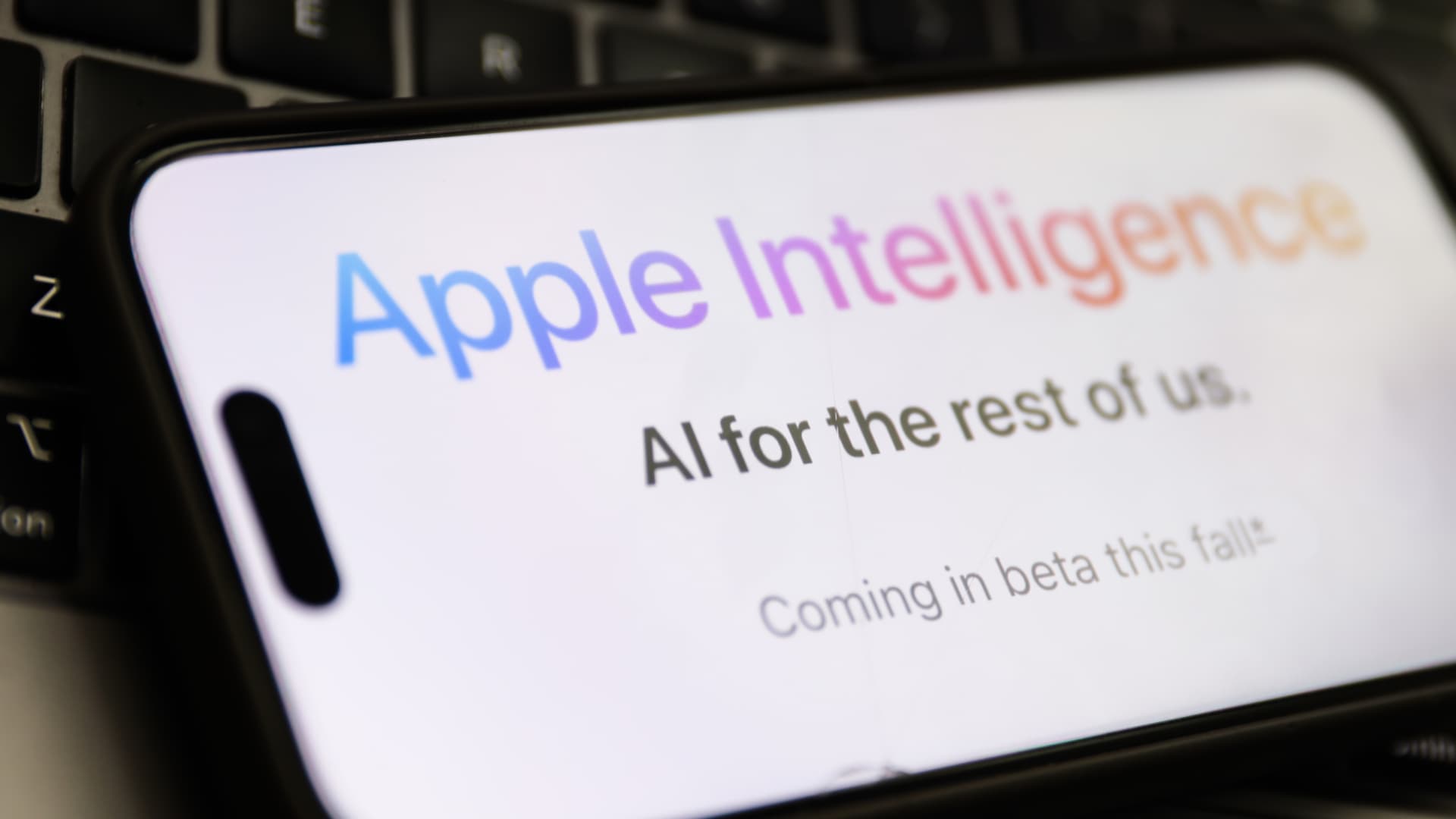Apple Forced to Raise Prices Amid Rising Costs