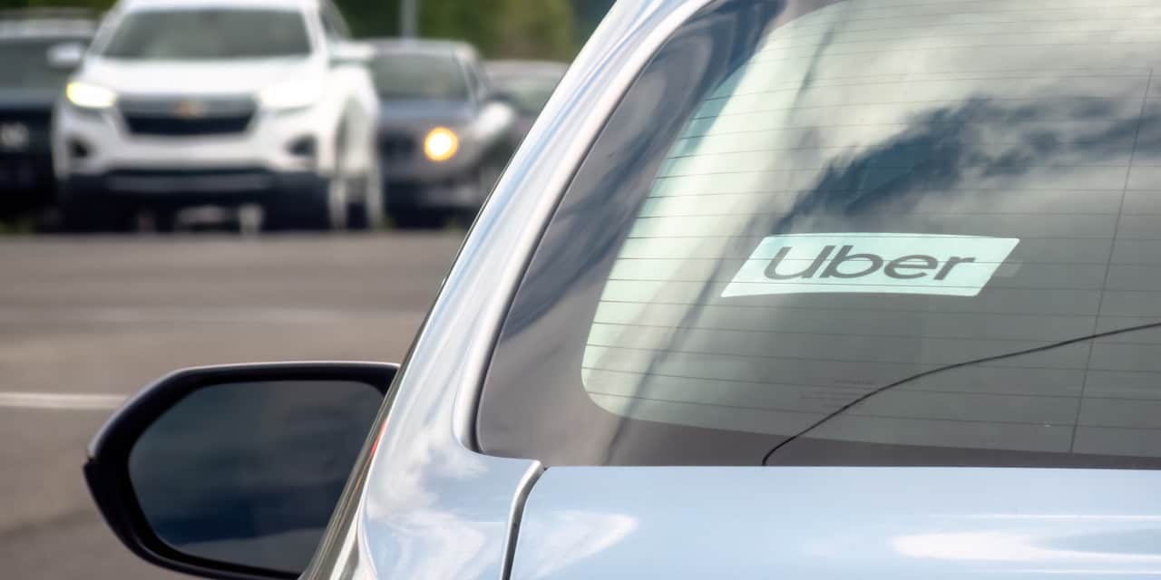 Uber Shares Increase as Amazon's Zoox Robo-Taxis Set to Launch on Uber Platform.