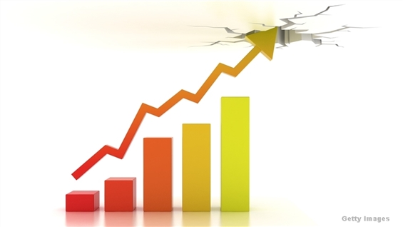 <Daily Summary> HSI Ends at 25,633, Gaining 215 Points; HSTI Finishes at 5,753, Up 66 Points; BABA Rises Over 4%; WUXI BIO, BOC HONG KONG, SINO BIOPHARM, CHOW TAI FOOK, and SKYWORTH Reach New Peaks; Market Activity Increases