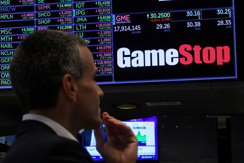 GameStop Pauses Major Acquisition, Sparks Retail Trader Excitement with $2.7B in Unidentified Securities