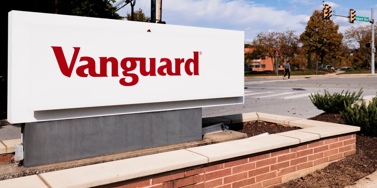 Vanguard Reduces Fees for Numerous Mutual Funds and ETFs