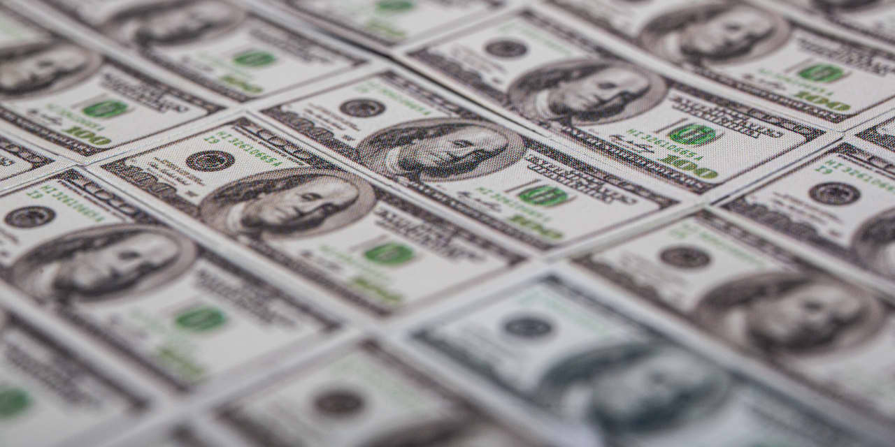 Trump Welcomes Weak Dollar, But Stock Markets Should Stay Cautious.