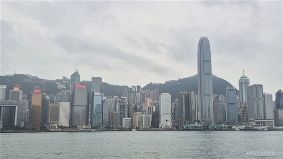 HSI Drops 185 Points as BIDU, NIO, and LENS Decline