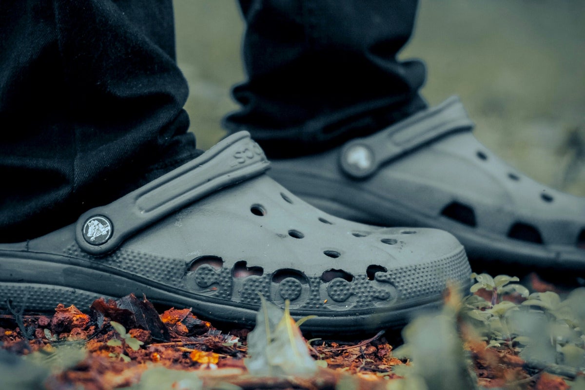 Baird Upgrades Crocs to Outperform with $150 Price Target