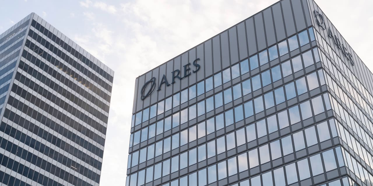 Ares Halts Redemptions as Private Credit Funds Experience Increased Investor Withdrawals