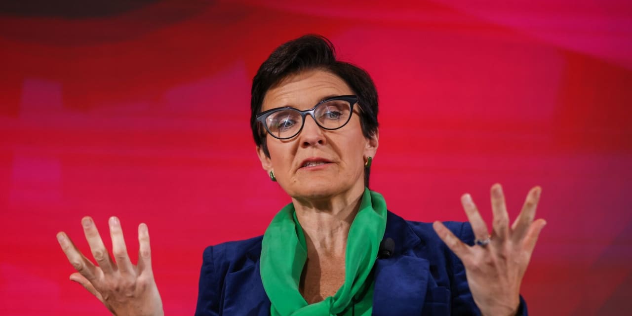 Citigroup Plans to Integrate Bitcoin into Core Banking by 2026