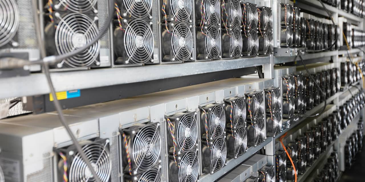 Equinix and Canada Pension Plan Board Agree to Acquisition