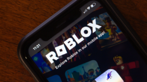 Roblox Launches Real-Time Chat Rephrasing Feature