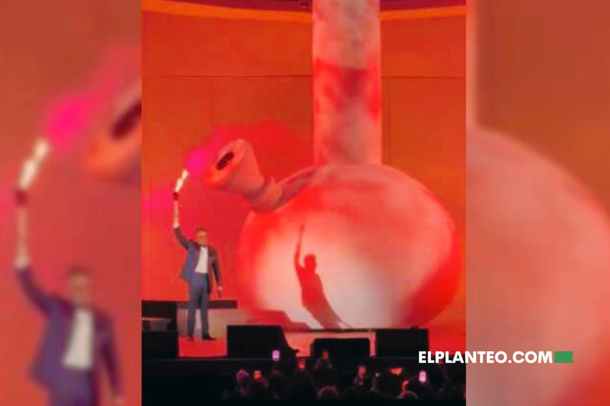 Mixed Stock Futures as Block Soars 24% Amid Workforce Cuts