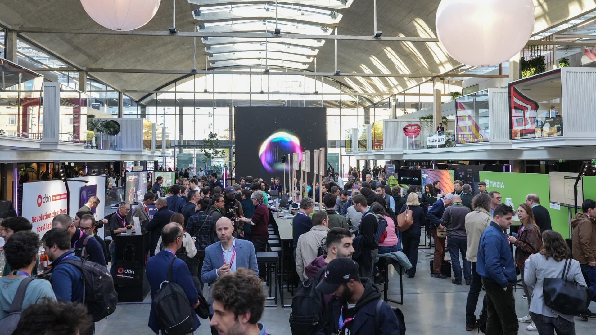 CERAWEEK: GOOGLE PRESIDENT EXPRESSES CONCERN OVER U.S. ENERGY EFFORTS IN AI EXPANSION