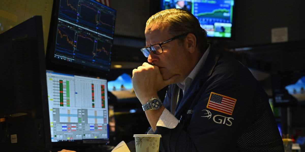 Alphabet and Meta Stocks Diverge Amid AI Spending Plans