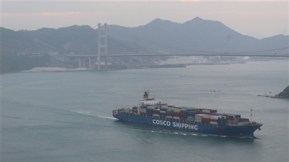 HSBC Research: Reopening of Red Sea Shipping Route Expected to Reduce Freight Rates; COSCO SHIP HOLD and OOIL Remain Underweight