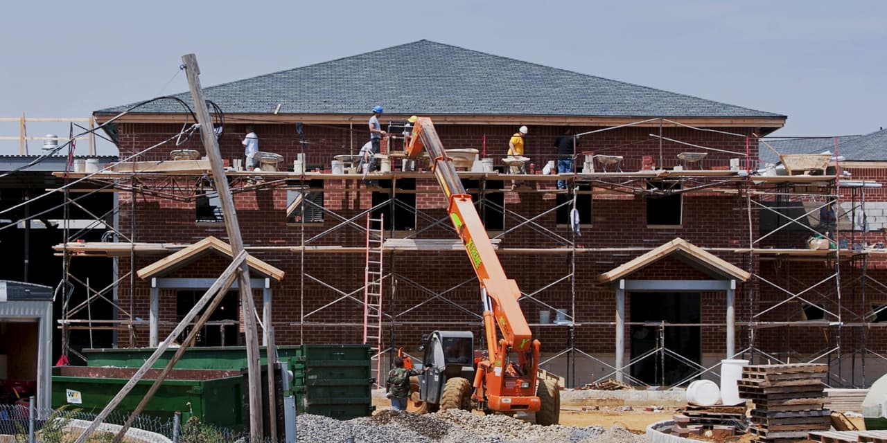 Explore the New-Issue Muni Bond Market for Increased Returns