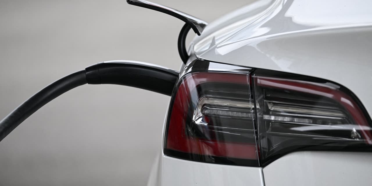 Stellantis FY 2025 Financial Results Analysis