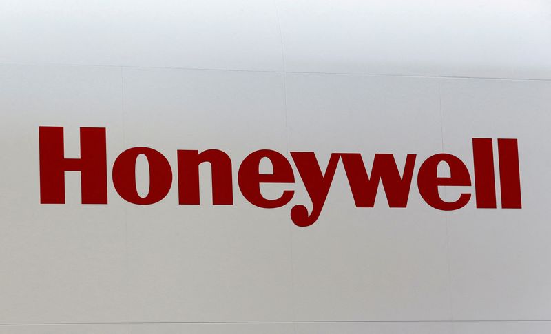 Honeywell Plans Spin-Off of Aerospace Business