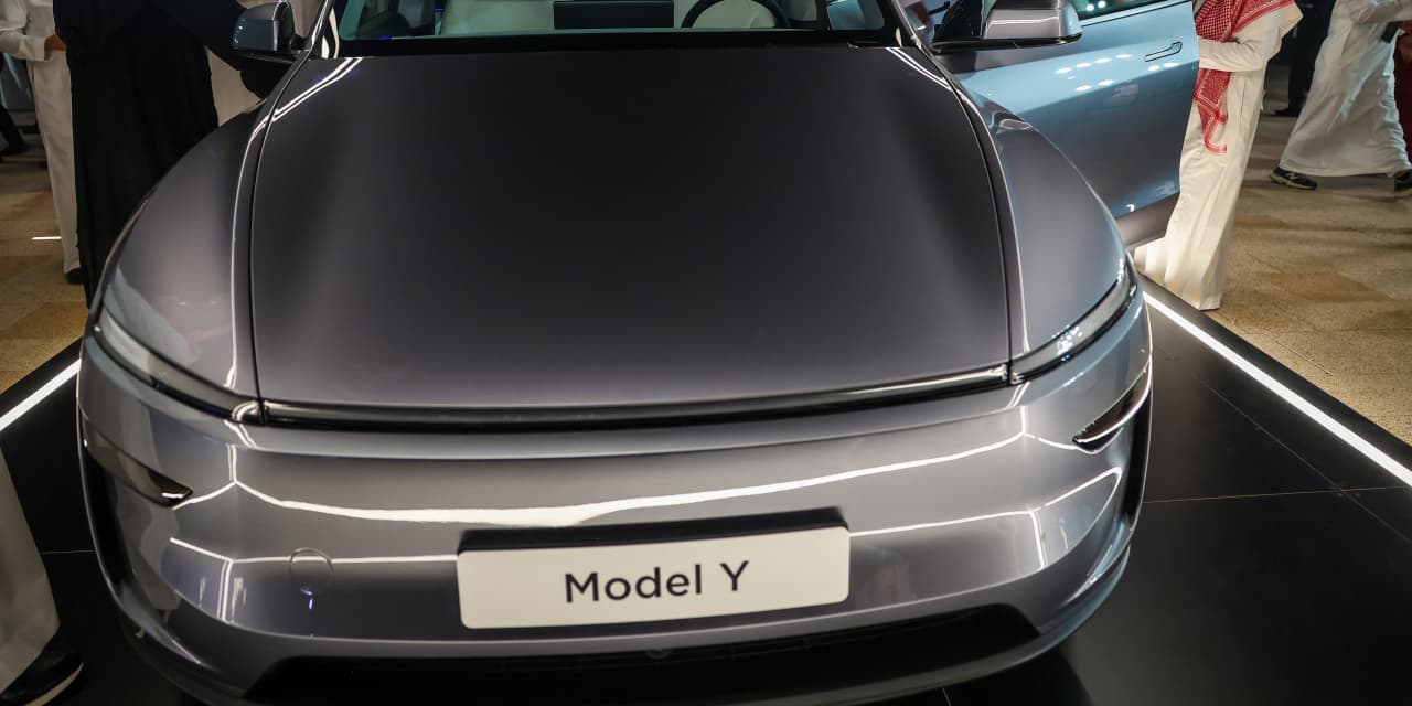 Tesla Working on Compact SUV, According to Reports: Here's Why the Stock Market is Unfazed.