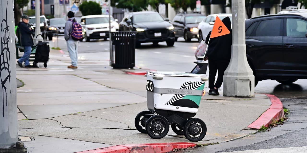 This AI Stock Soared After Earnings Report: The Robots Are Here.