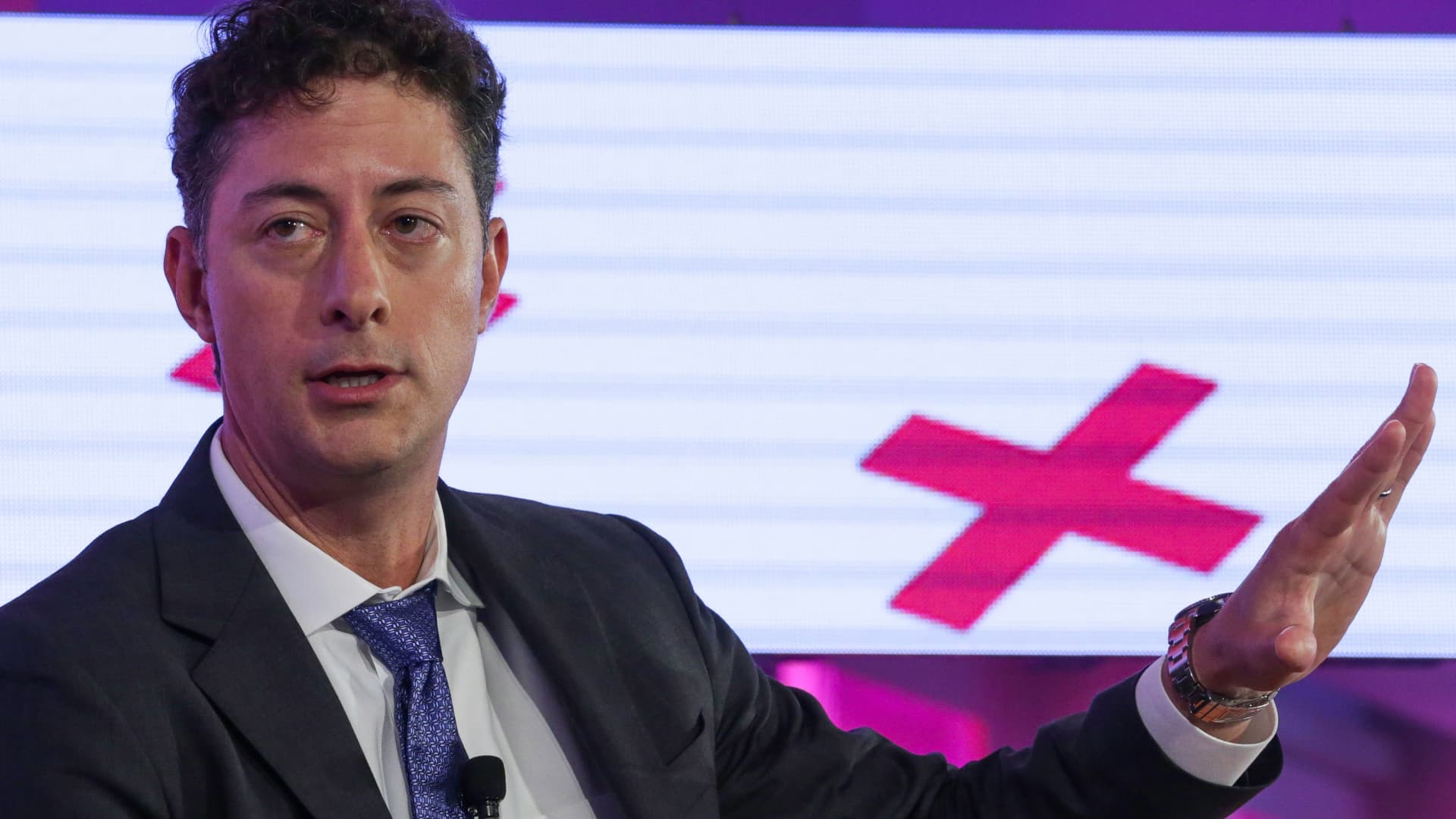 GoDaddy Under Investigation Amid Stock Plunge