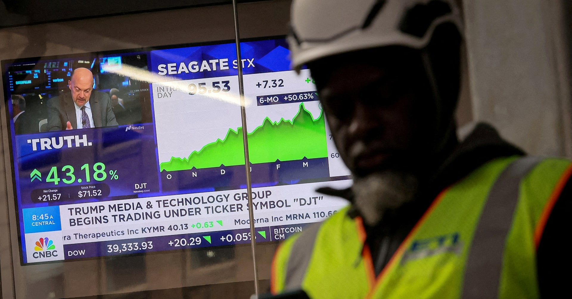 ICE Plans to Reduce Detention Facility Network