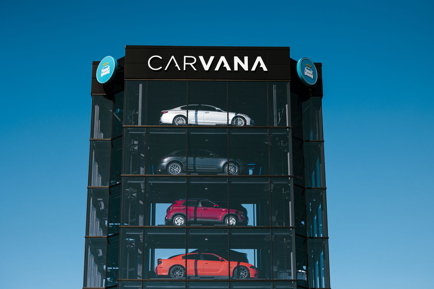 Carvana's Q4 Results Trigger Stock Sell-Off