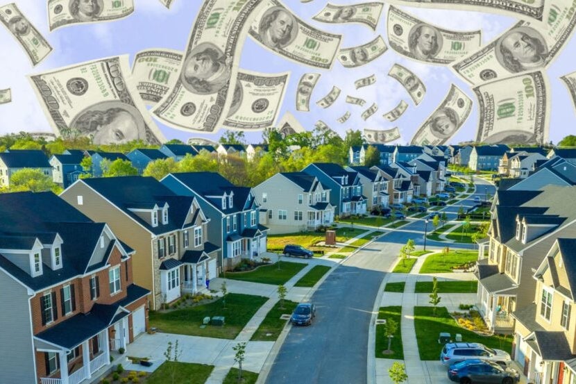 Mortgage Rates Drop To 2-Year Low, Refinancing Hits 'Fastest Pace' Since 2022: Rocket, LendingTree Among Movers