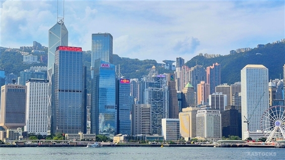 HSI Rises 77 Points as POP MART Sees Gains