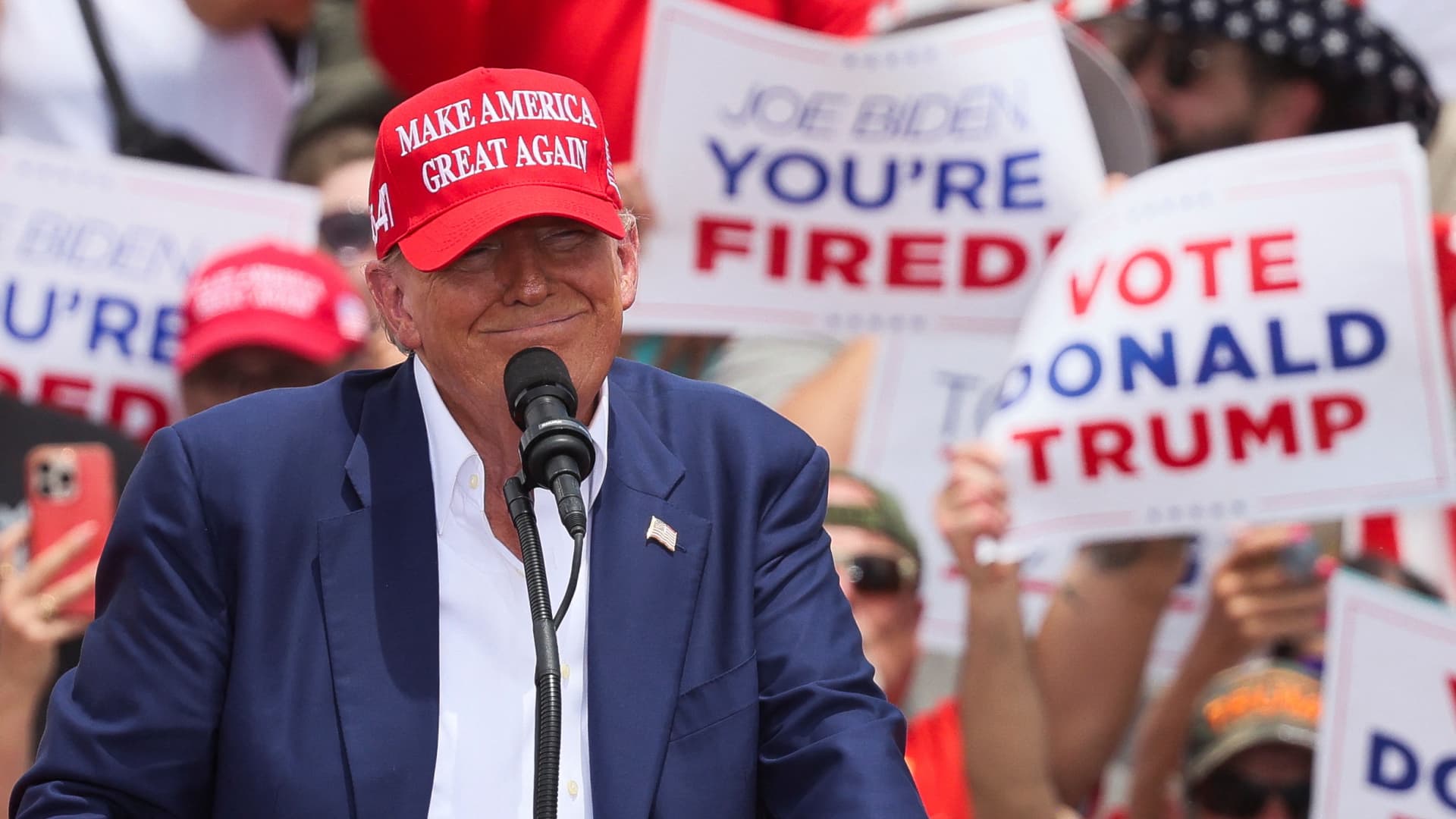 EXCLUSIVE: META SET TO IMPLEMENT ANOTHER WAVE OF LAYOFFS COMPANY-WIDE, SOURCES REVEAL