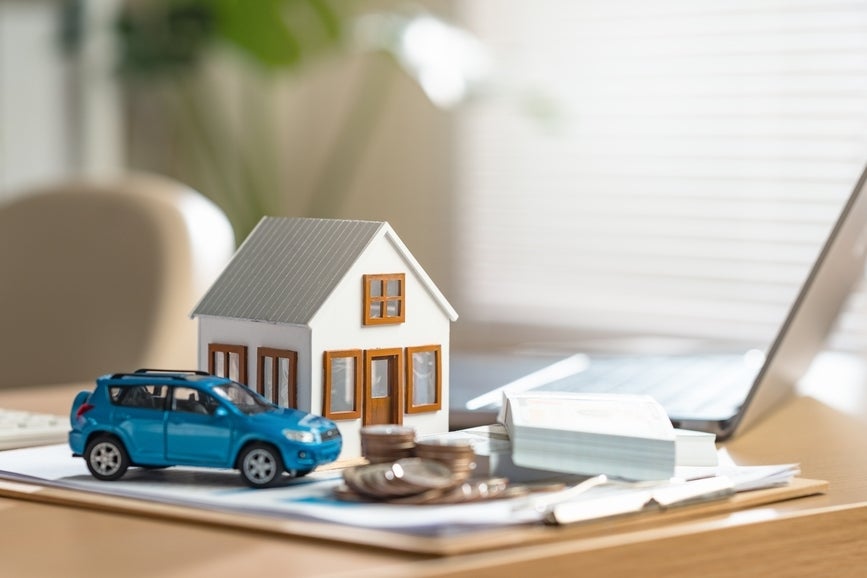 UBS Warns of Rising Global Real Estate Bubble Risk as Prices Surge in Miami and Dubai Amid Cooling Markets