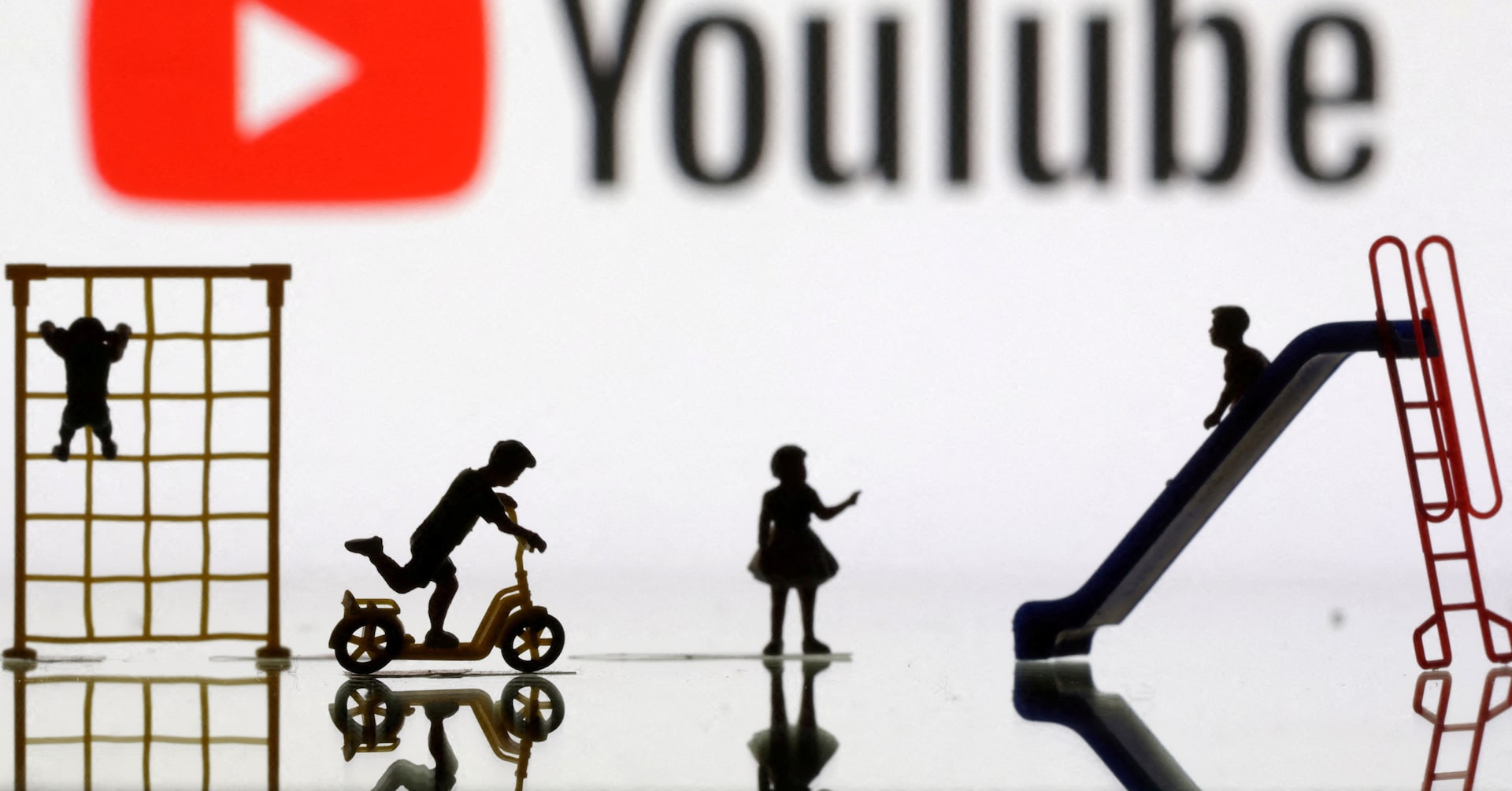 Breakingviews - MrBeast buzz risks being new media’s old story