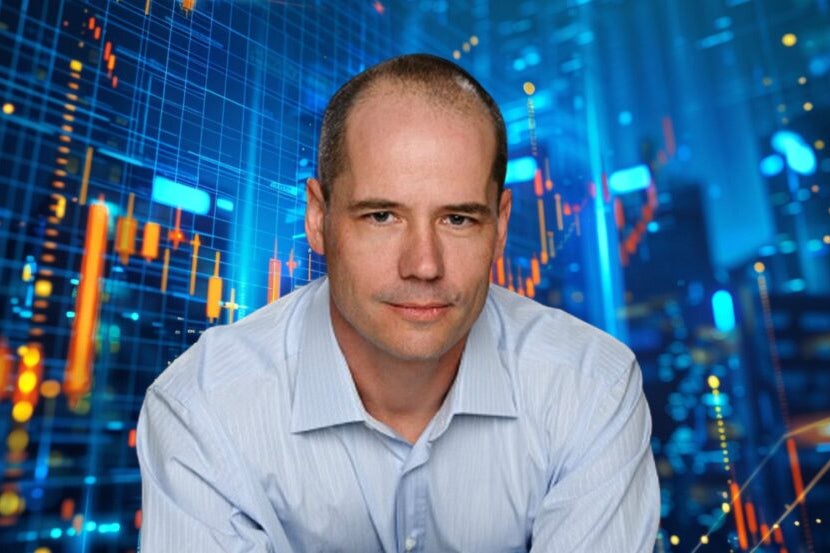 G-III Apparel Group Exceeds Q1 Expectations with Strong Sales and Earnings