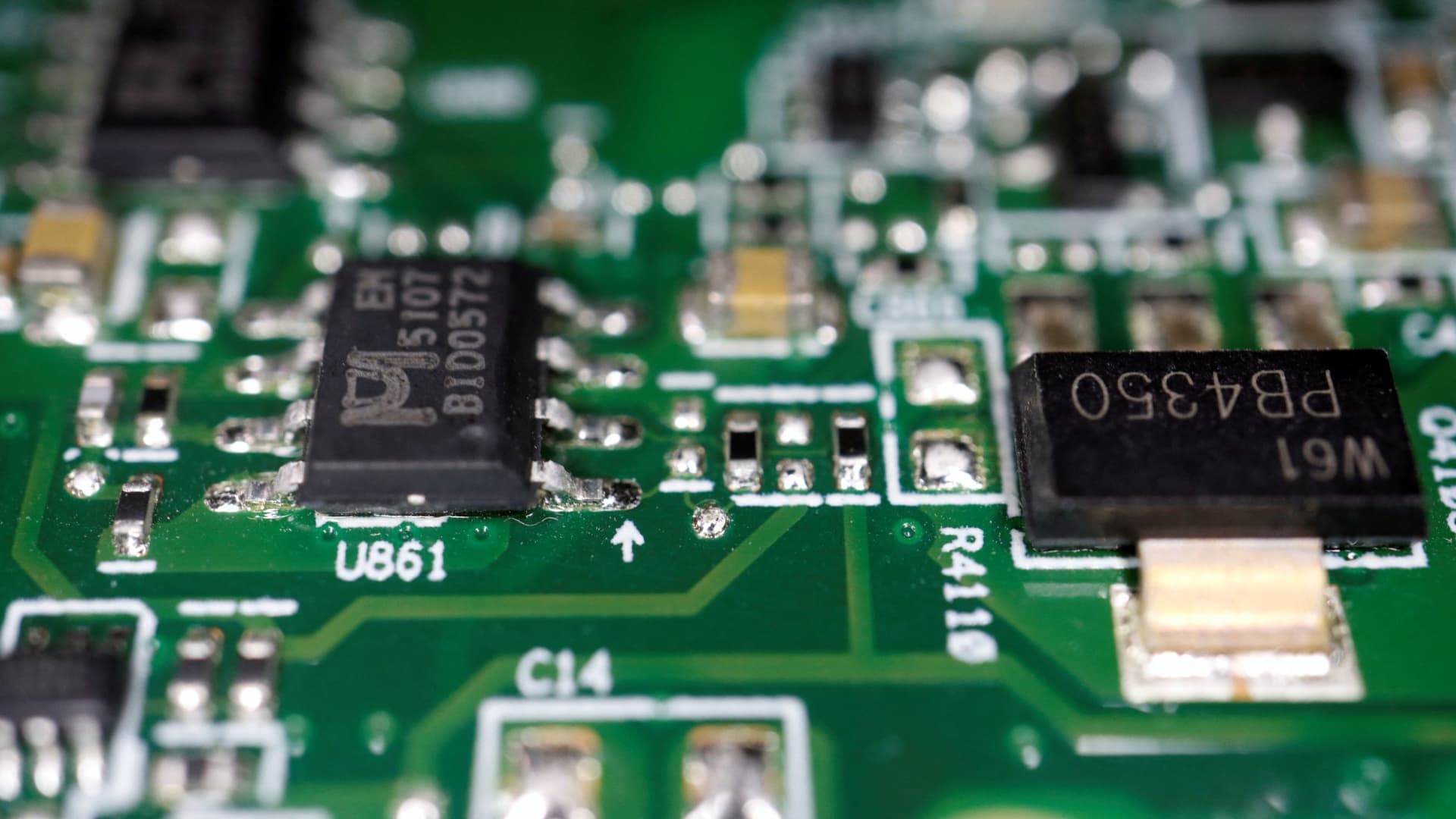 Charts Indicate Tech is Poised for Significant Upsurge