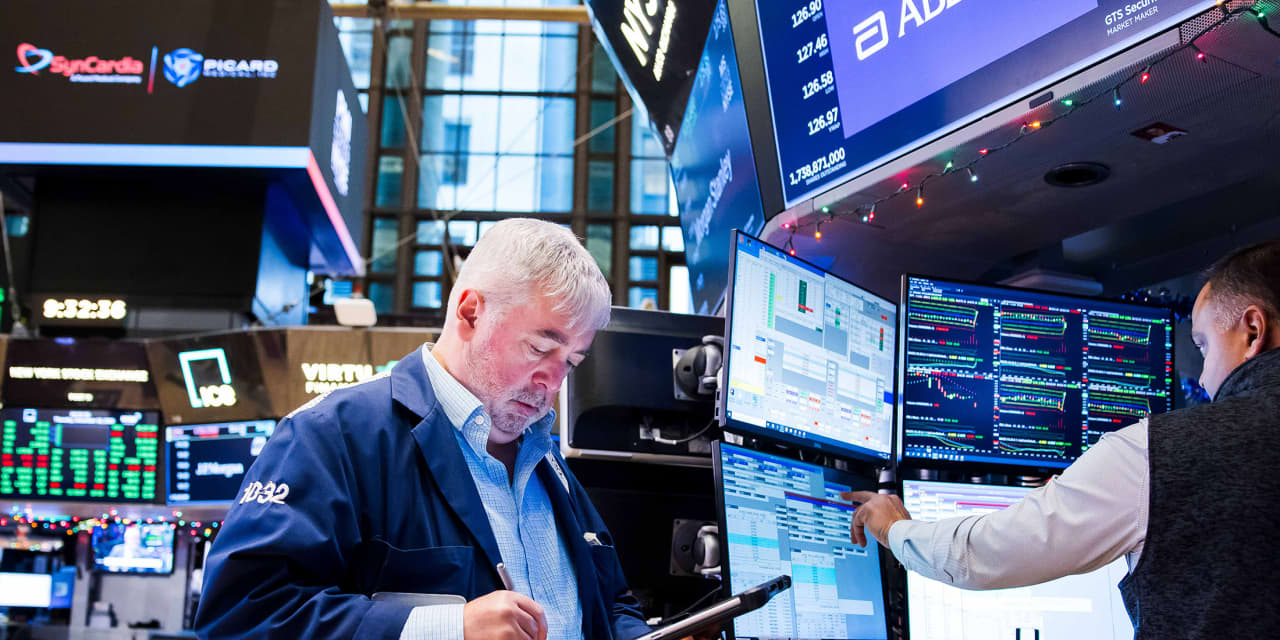 Stock Movers: Newmont, Super Micro, DraftKings, Albemarle, Synopsys, Lumentum, and Others