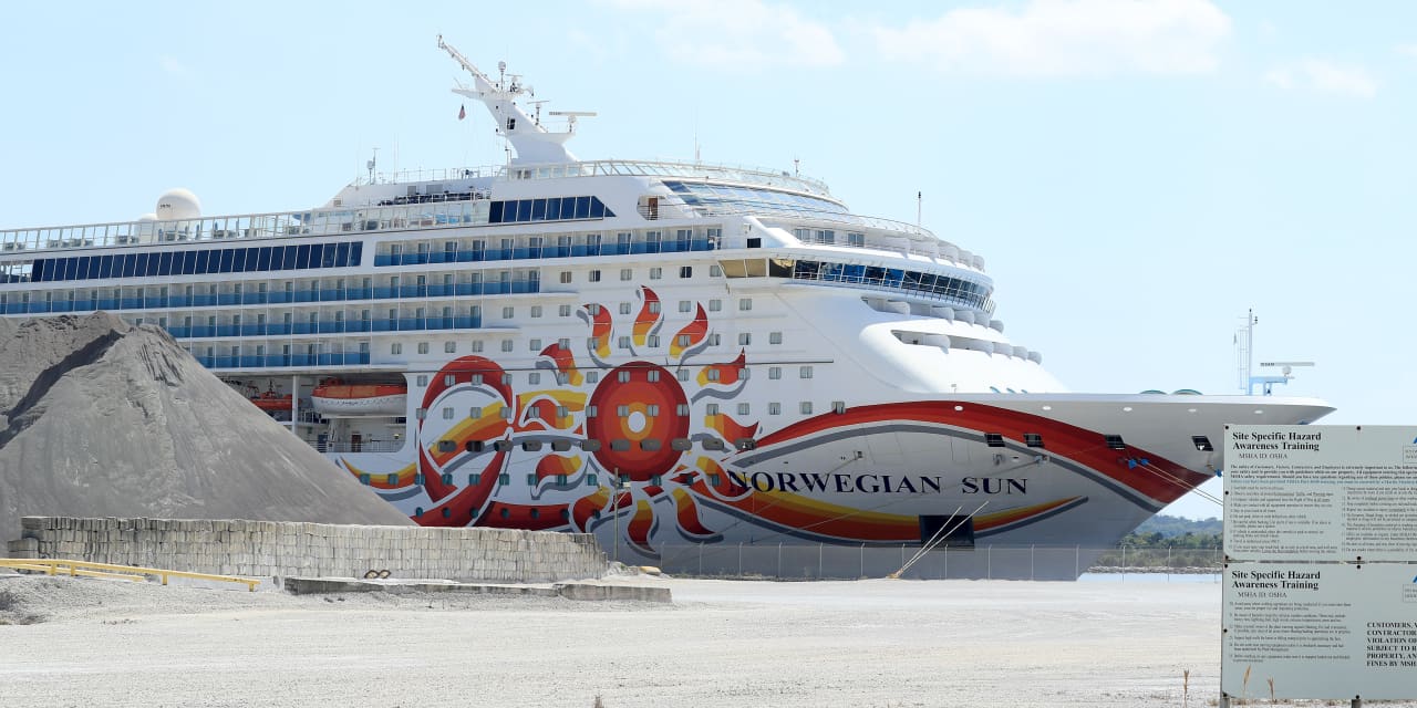 Norwegian Cruise Shares Decline Amid Rising Fuel Costs, Even with Elliott Agreement