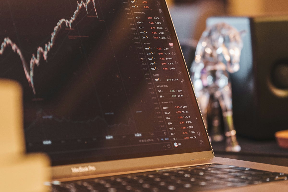 3 Micro-Caps Set for Major Moves: Balancing Risk and Opportunity