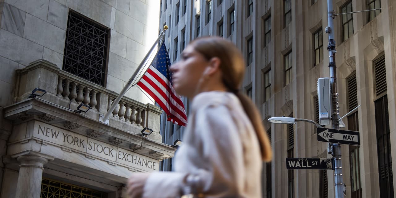 FedEx Shares Slip After Fiscal Q4 Earnings: ETFs in Focus