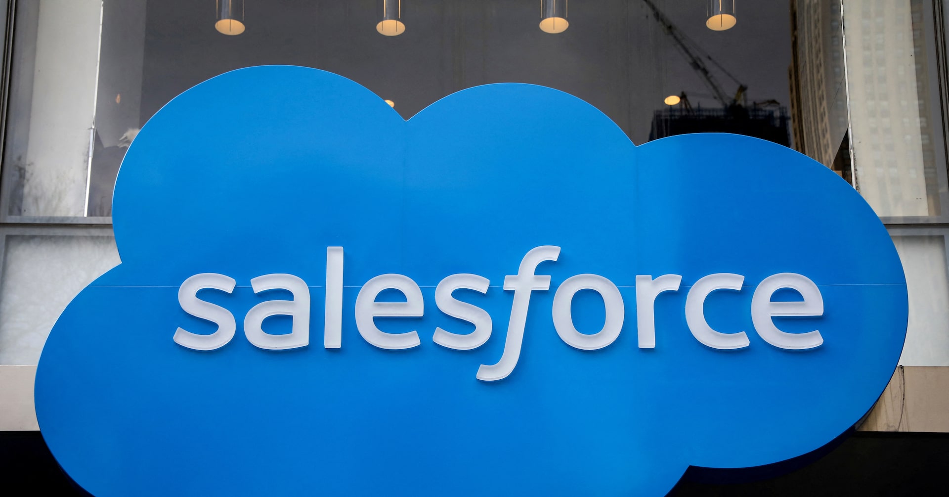 Citi Raises Salesforce Price Target to $200 Amid Caution