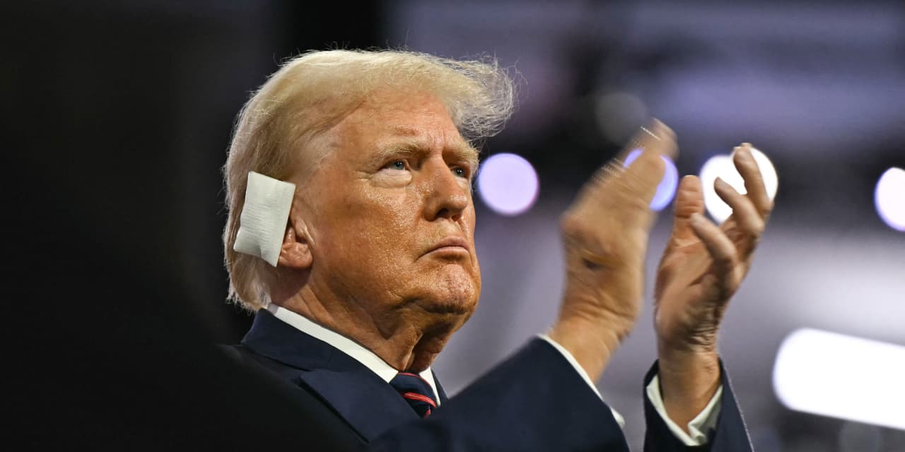 Jefferies Lowers Target Price for First Solar Inc. to $197 from $205 (Correction)