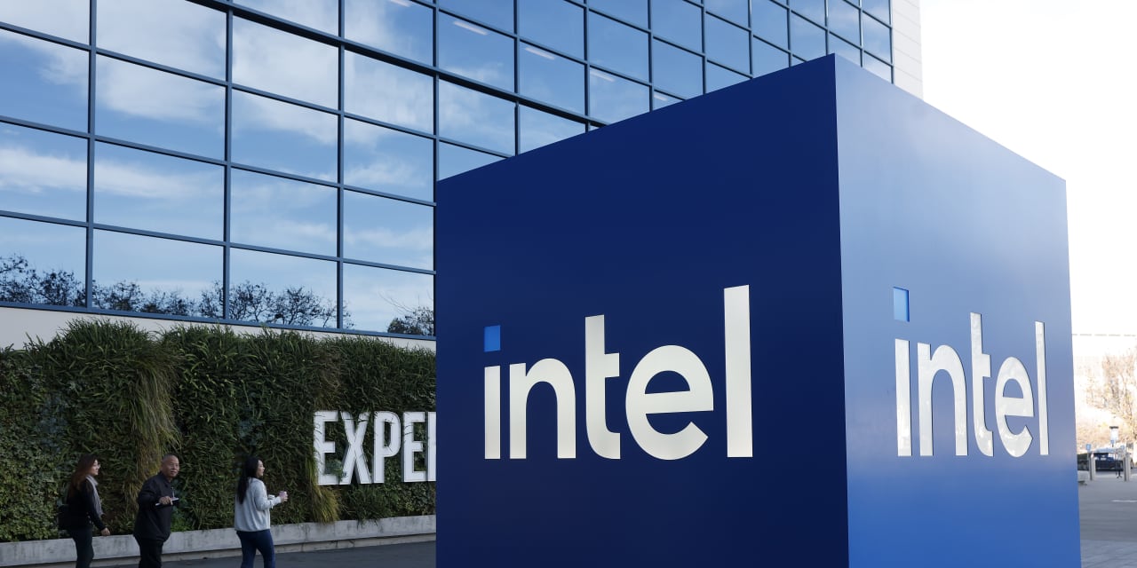 Intel Shares Jumped 43% in Just 6 Days, Fueled by Google Support.