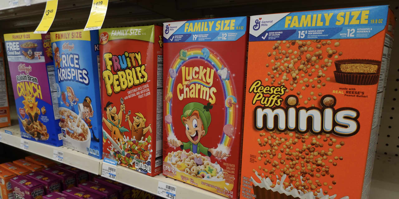 Three High-Yield Food Stocks: Caution Advised by Wells Fargo.