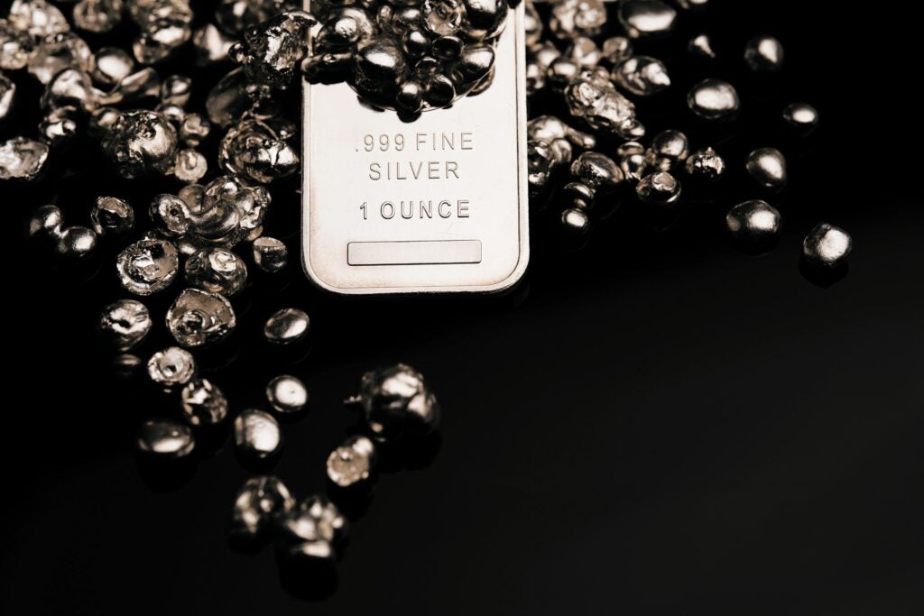 Silver Surpasses $40 as US Market Remains Unique in Global Demand