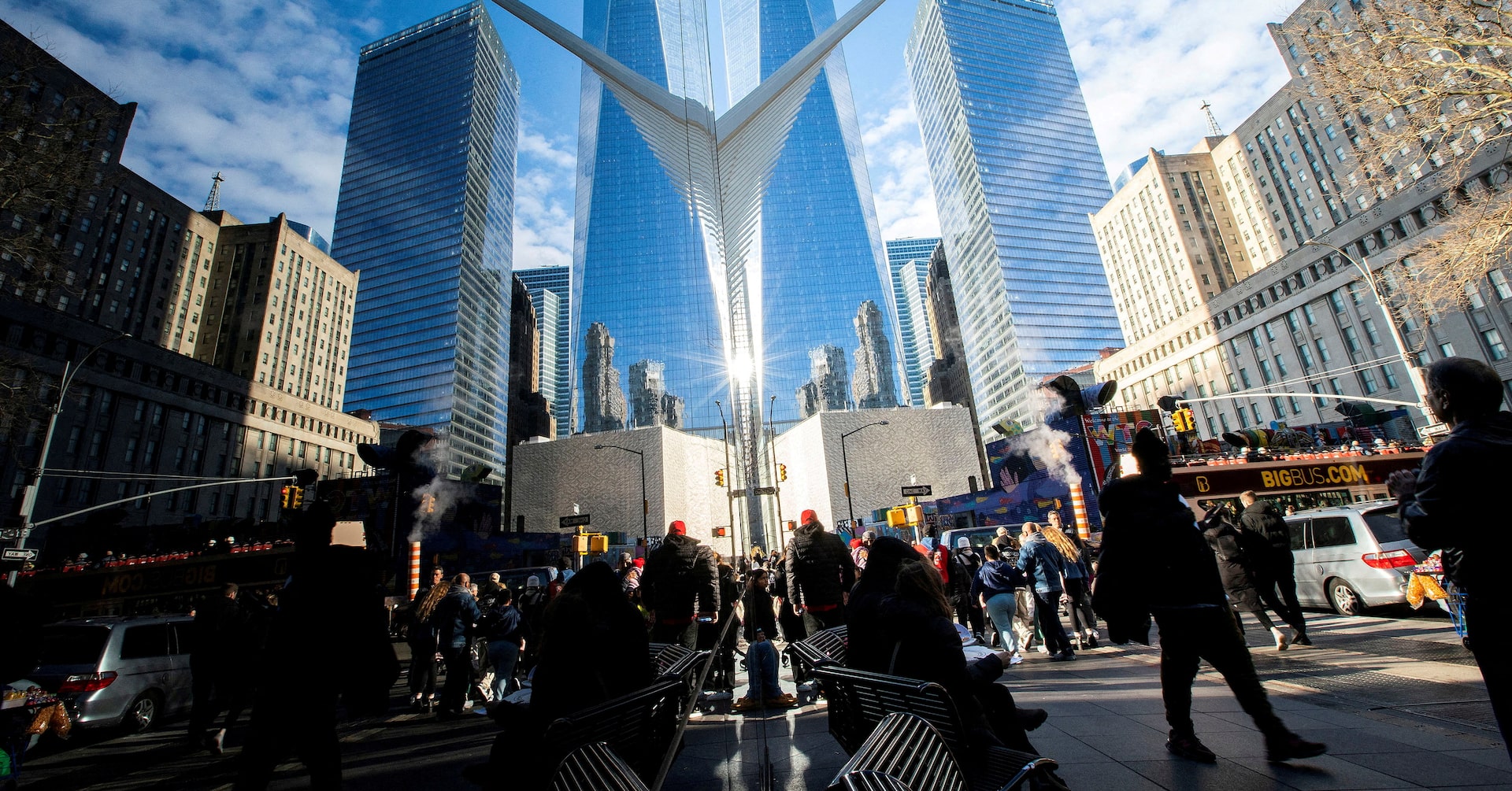 U.S. Stock Futures Rise Slightly as Investors Await ADP Employment Data