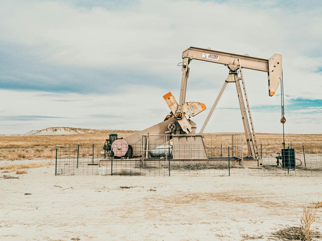 Executives from Exxon, Chevron, and ConocoPhillips Caution Trump Administration About Iran Conflict's Impact on Strait of Hormuz and Energy Crisis - WSJ