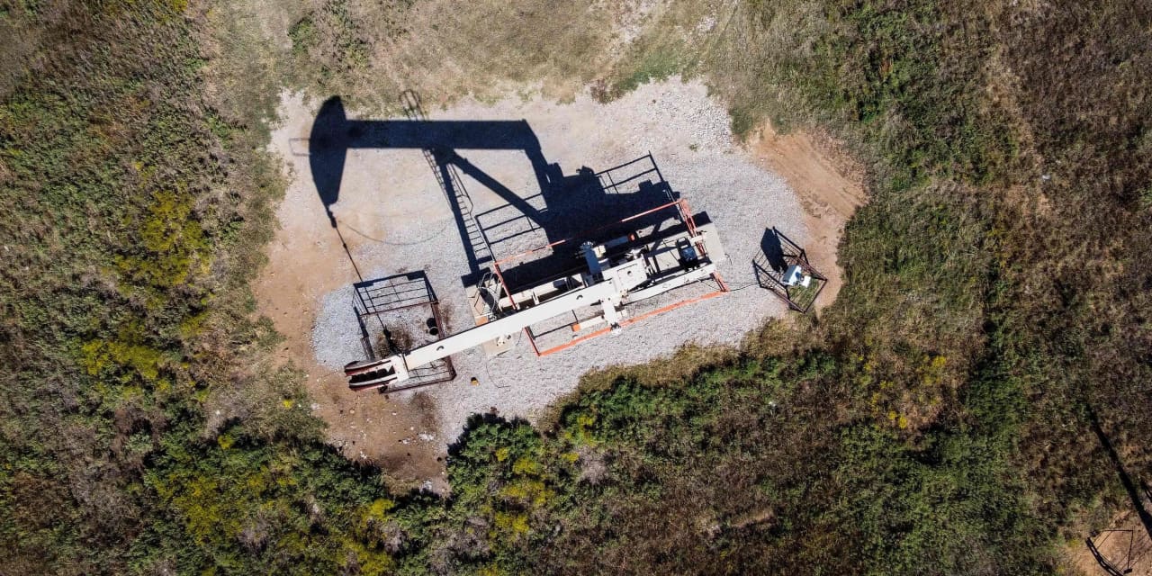 Baker Hughes (BKR.US) Officer Plans to Sell $16.96 Million in Common Stock via Form 144